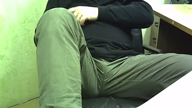 nikdov3's Webcam Show