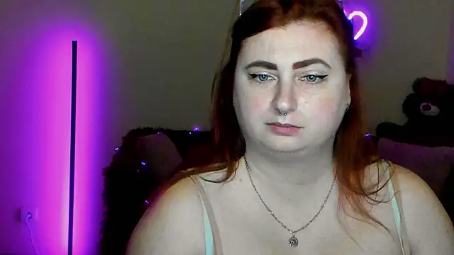 Alicia_love00: онлайн-секс-чат