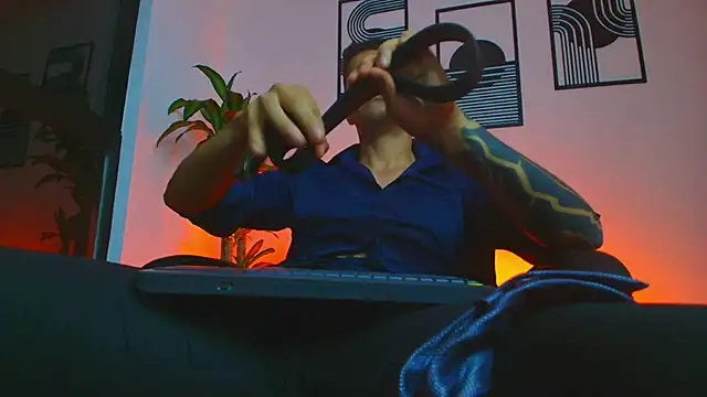 Webkamerová show ALPHA_DOMINUS_