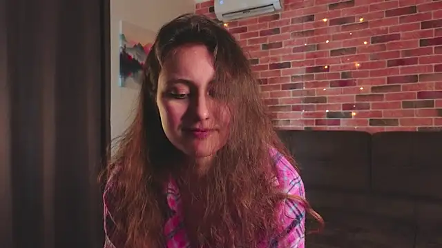 XXX chat uživo modela FoxFever