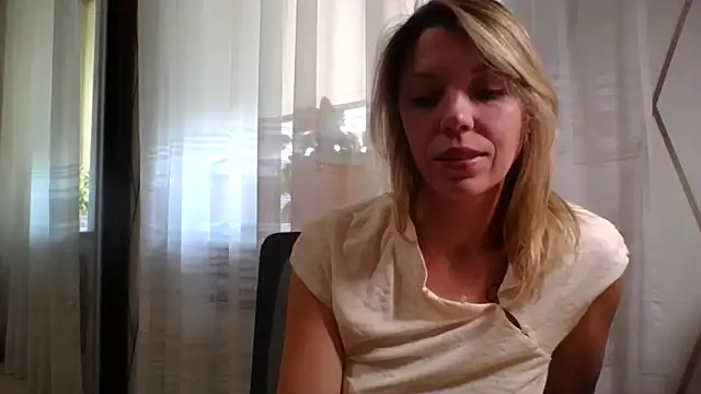 VelvetLove287 webcam show