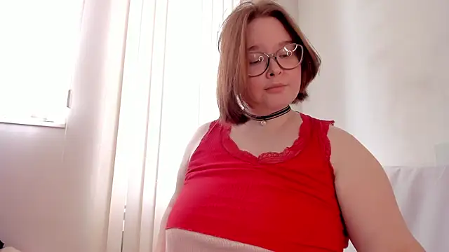 Chatroom XXX en direct de DebbieWoood