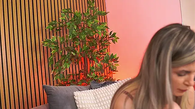 Avril_Cyrus: απευθείας συνομιλία ΧΧΧ