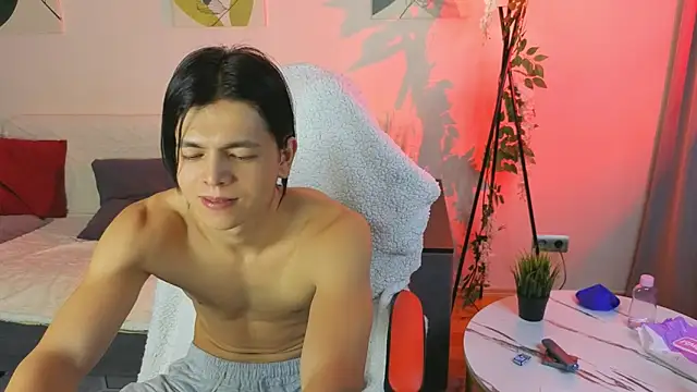 ItachiKage Webcamshow