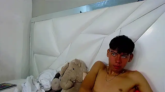 Liarr_ Live XXX-chat