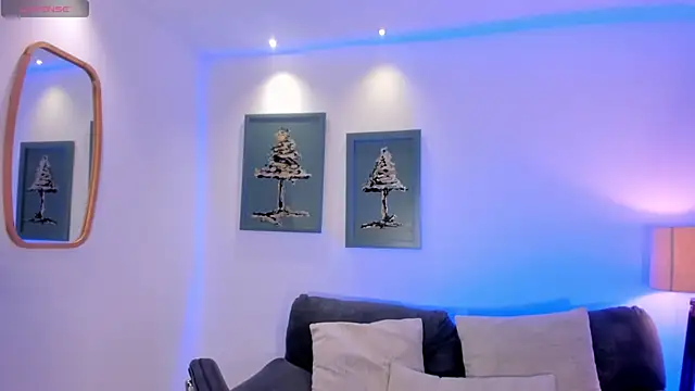 CandaseRussell's Live XXX Chat