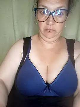 _Saraqueen 现场XXX聊天