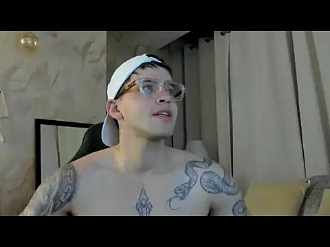 Show de webcam de RONNY_COLTON