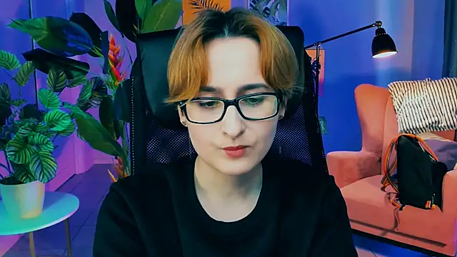 Онлайн чат XXX LixeLuna