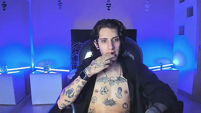 Vergil_Noir_ Webcam Show