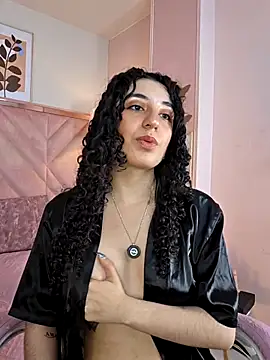 DemiJones_: απευθείας συνομιλία ΧΧΧ