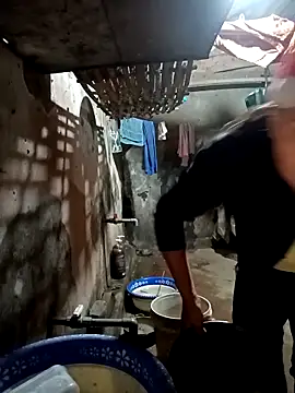 XXX chat uživo modela kalara_kail