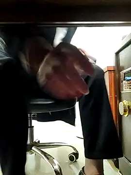 WHUANUOZANYTOのウェブカメラショー