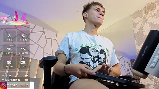 EVAN_TAY Webcam show