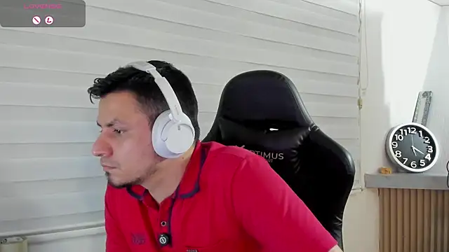 Rick_Adams Live XXX-chat