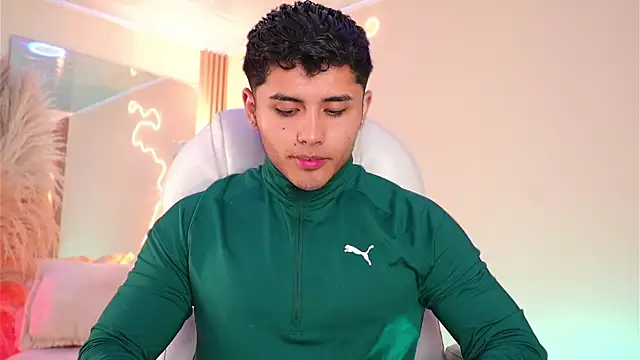 MatiasKorn 라이브 XXX 채팅