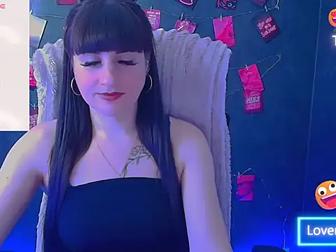 Violla_My: онлайн-секс-чат