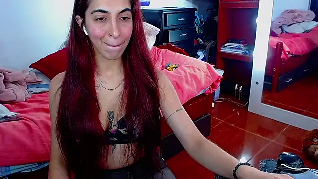 MariamGray1 Live XXX-Chat