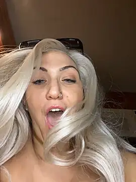 LittleMissEeve Webcamshow