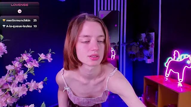 Pretty_Victoria's Live XXX Chat