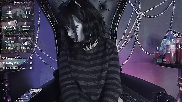 Czat XXX na żywo – Navier__