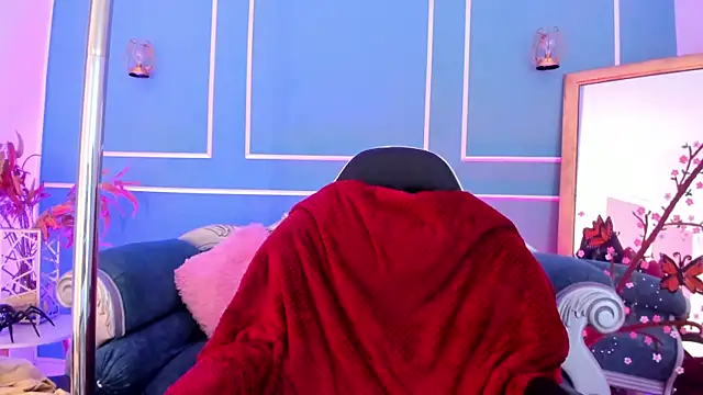 Chat XXX en directo de TaraTaylorr