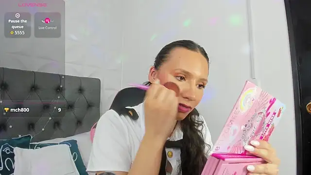 Czat XXX na żywo – valeryn__rosse