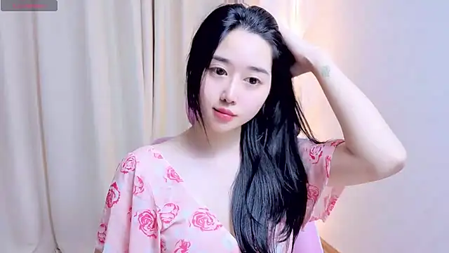 Miu-999 – Live XXX-chat
