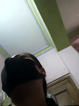 XXX chat uživo modela sanu_07