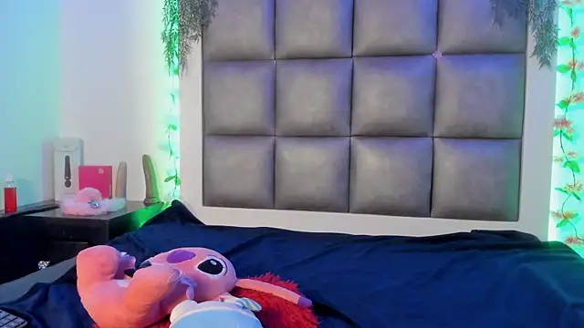 Chat XXX ao vivo de abbiecollins_js