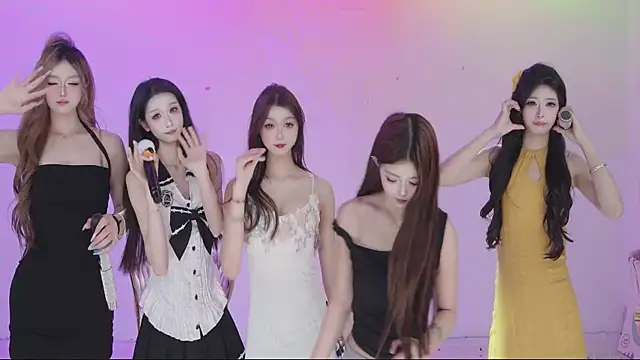 STY-0089: онлайн-секс-чат