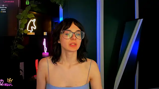 Chat +18 de alexa_bonni ao vivo