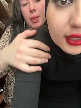 BlondyDream_ Show in webcam