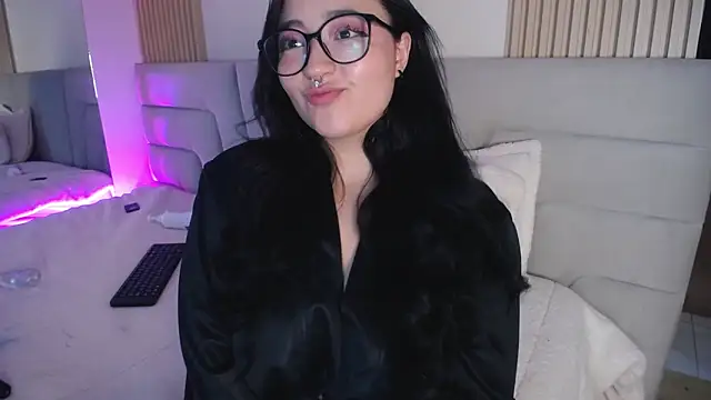 Miss_LoiseのライブXXXチャット