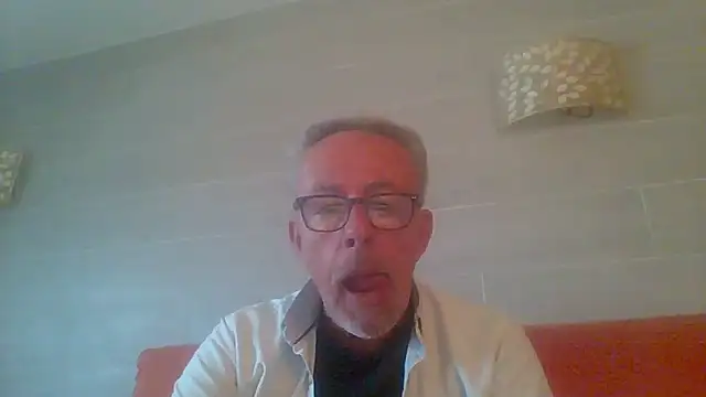 Chat +18 de tuggy59 ao vivo