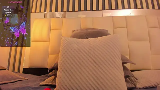 camila__herrera's Live XXX Chat