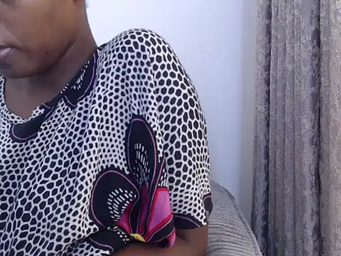 แชท XXX สดของ black___ghodess