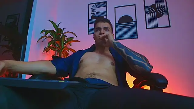 ALPHA_DOMINUS_ Show Webcam