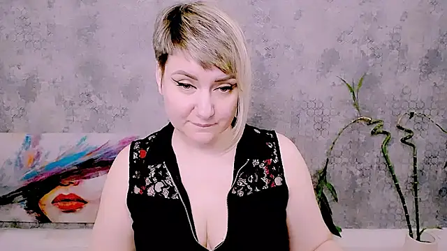 Djullian Live XXX chat