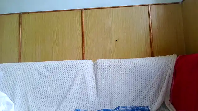 Chatroom XXX en direct de Julian-A