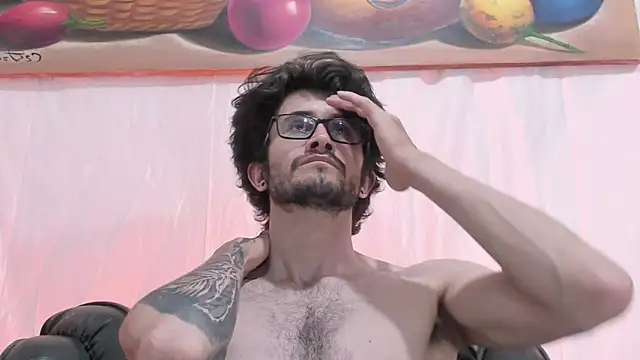 Loggan_donnelly লাইভ XXX চ্যাট