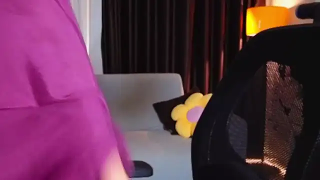 دردشة Wow-nisha الجنسية المباشرة