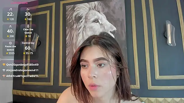 Chatroom XXX en direct de charlote_rossee