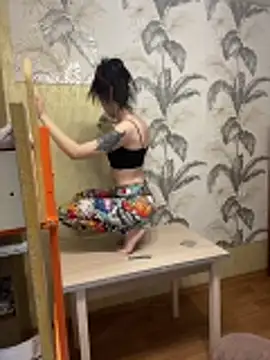 Carolina_G0lden Chat XXX in diretta