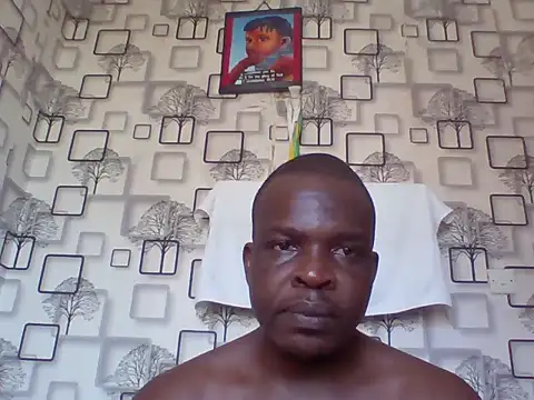 Chumba_001 在線直播表演