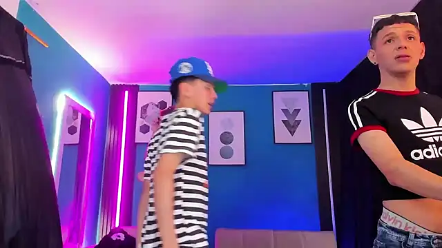 Marcus_and_Tony webkamerás műsora