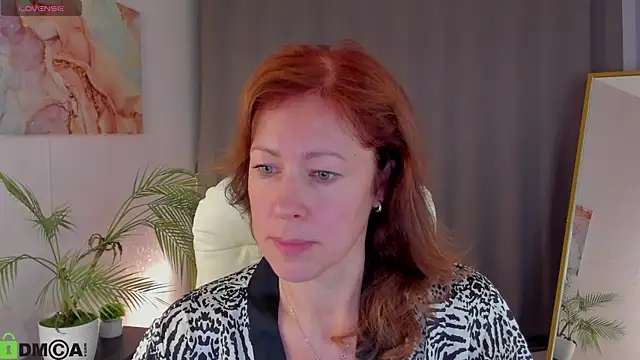 Chat +18 de LeticiaRomano ao vivo