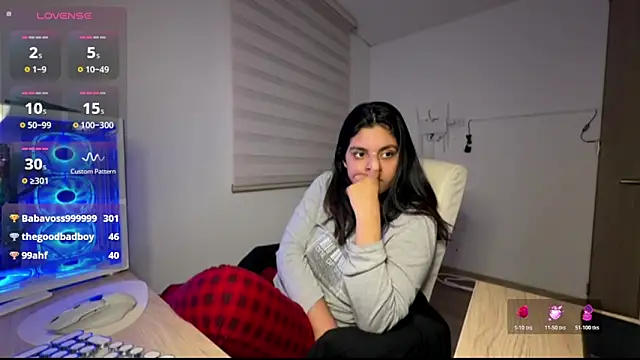 cloe_small Chat XXX live