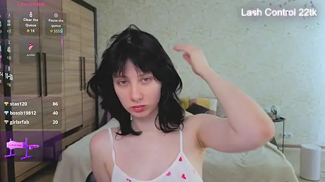 JulisSweet Adlı Modelin Canlı XXX Sohbeti