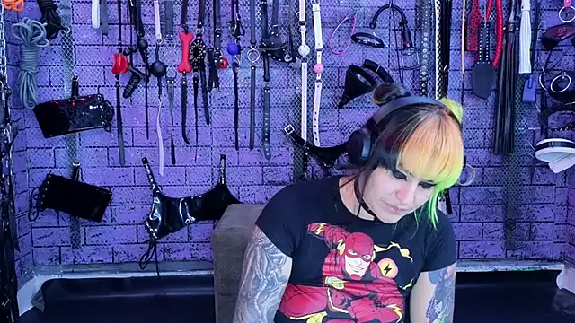 PANDORANEZZ's Webcam Show